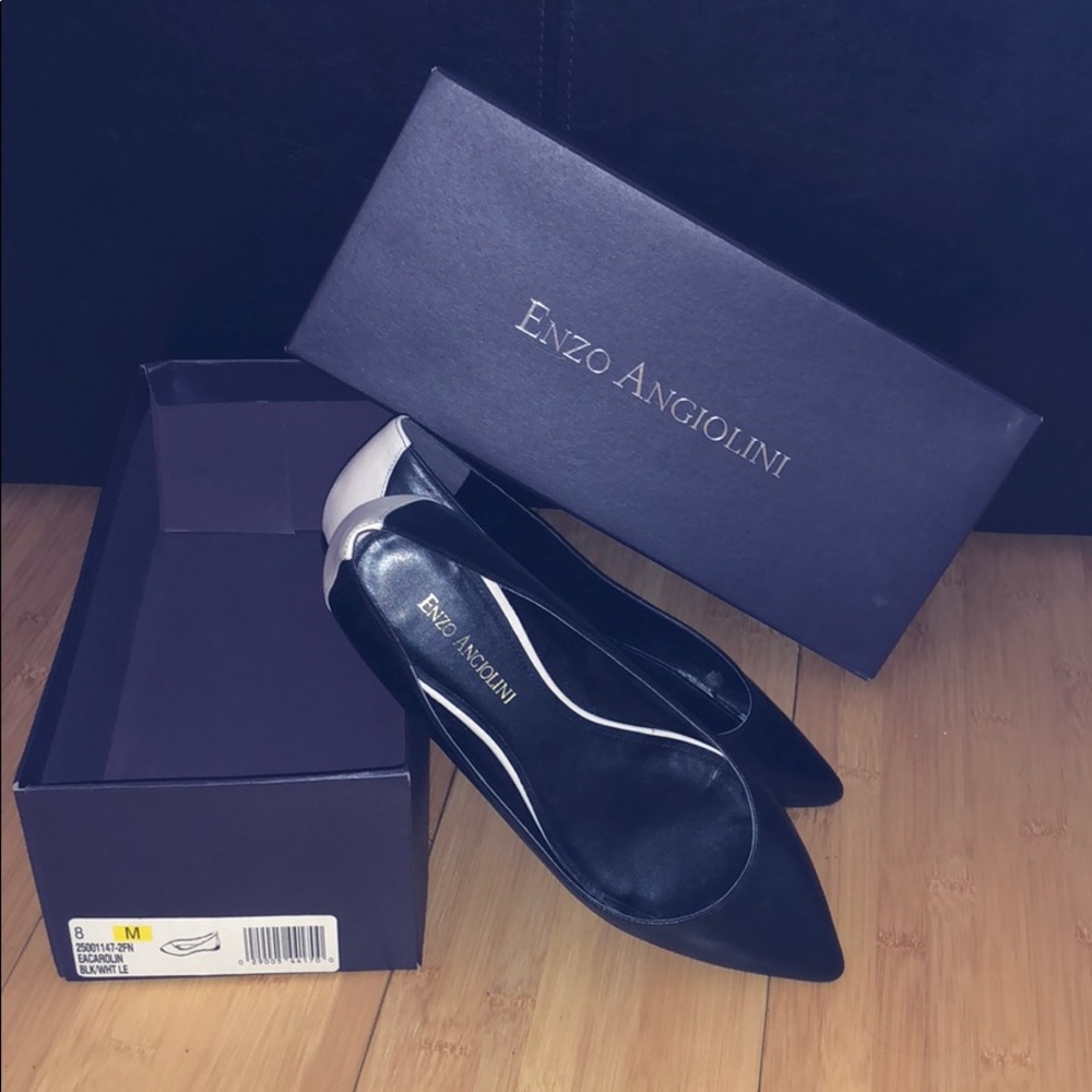 Enzo Angiolini - pointy toe flats - black